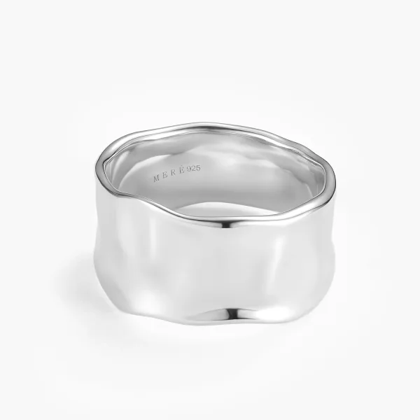 Lumi Wave Ring