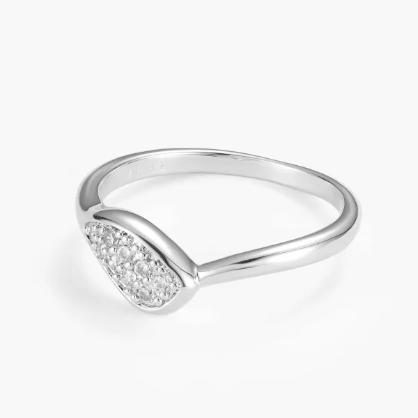 Livia Ring