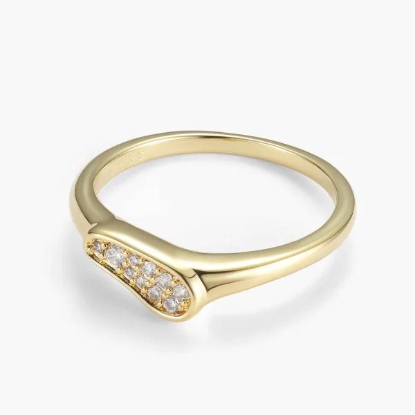 Thea Ring