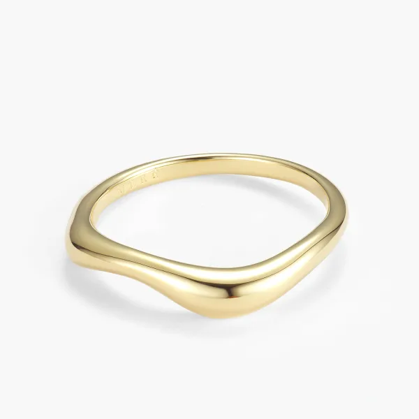 Eira Wave Ring