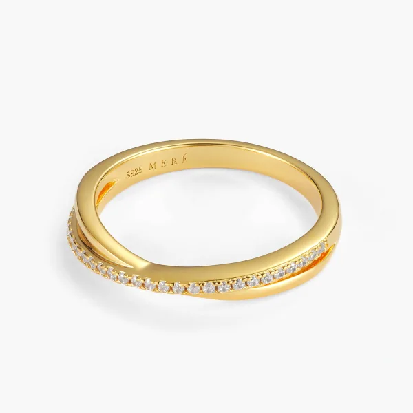 Mila Pavé Band Ring