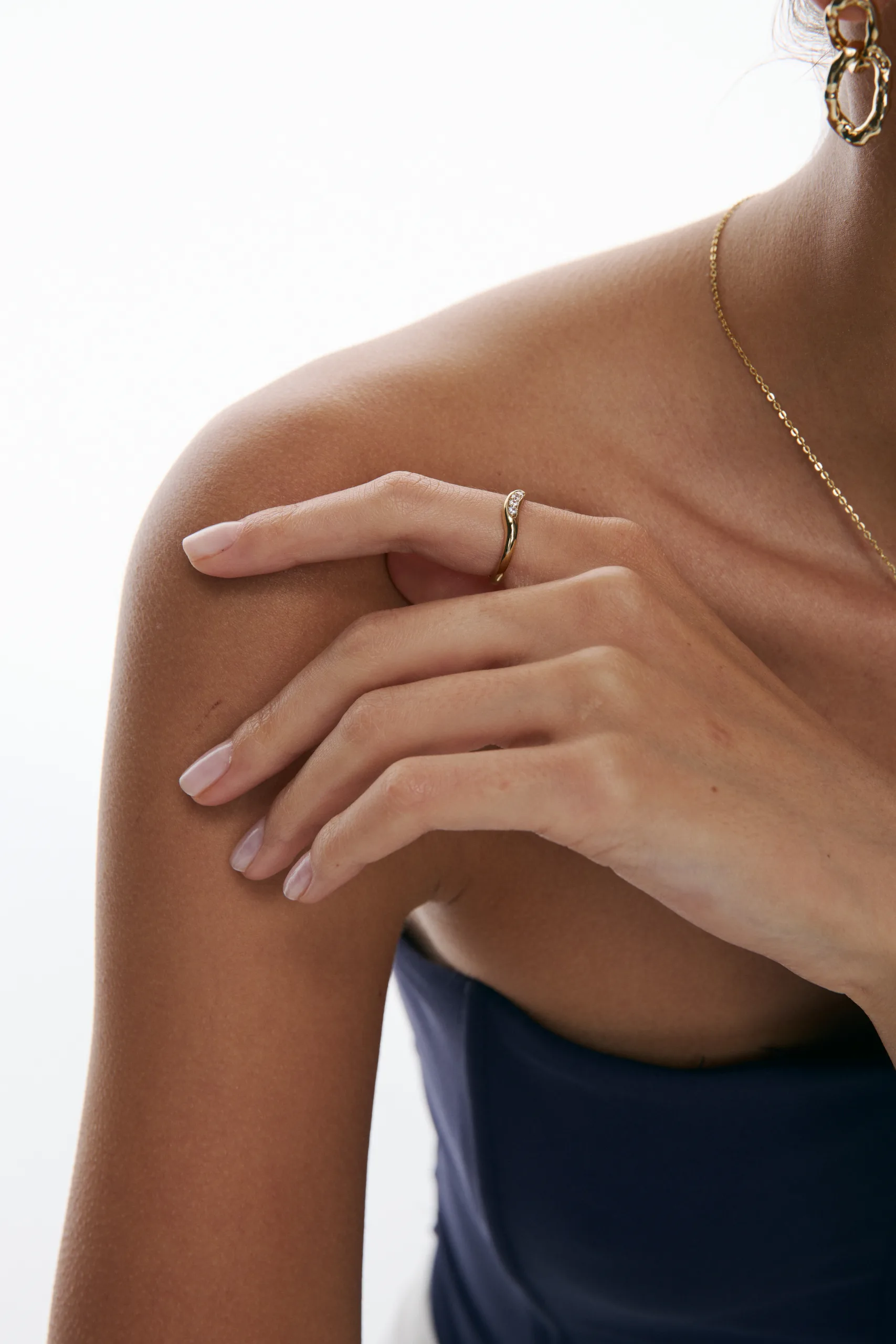 Rina Pavé Curve Ring — изображение 3