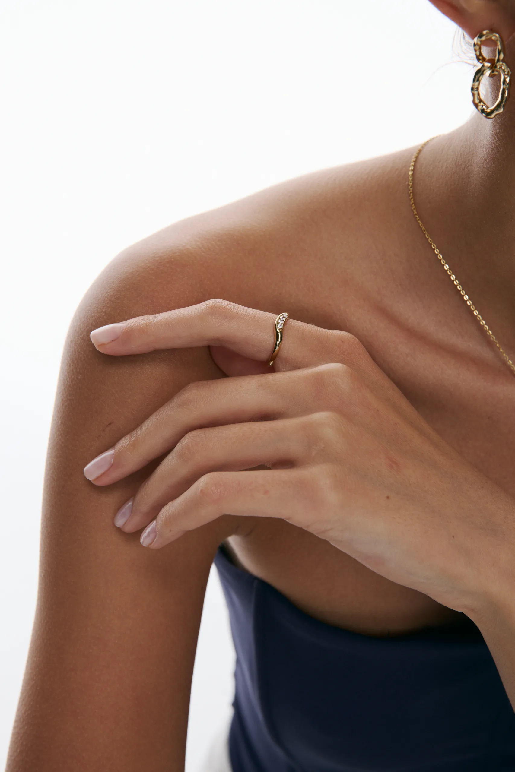 Rina Pavé Curve Ring — изображение 4